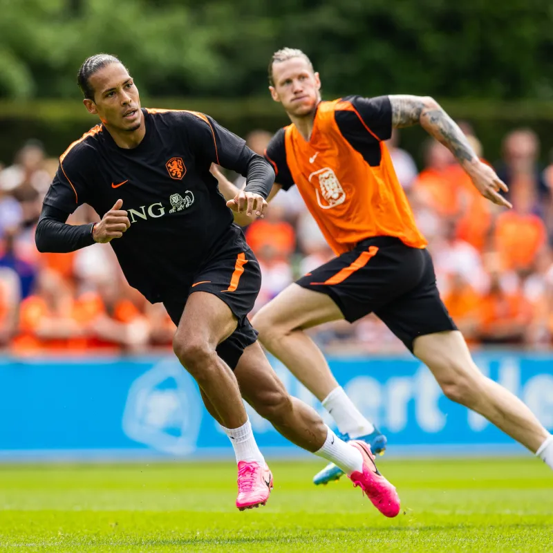 Oranje