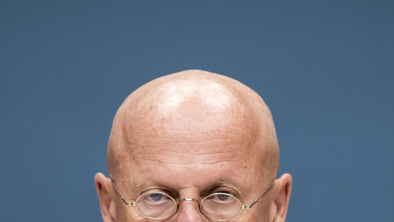 Openbare verhoren parlementaire enquêtecommissie corona met Ferd Grapperhaus