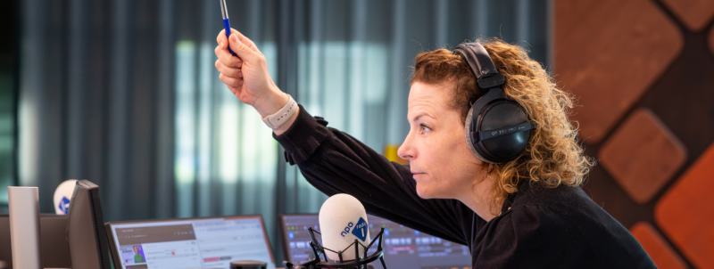 Roos Abelman in studio